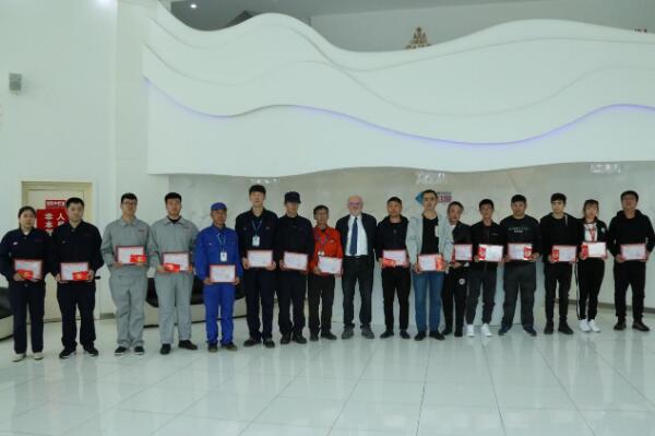 5dba81cca5bc8.jpg 1.jpg